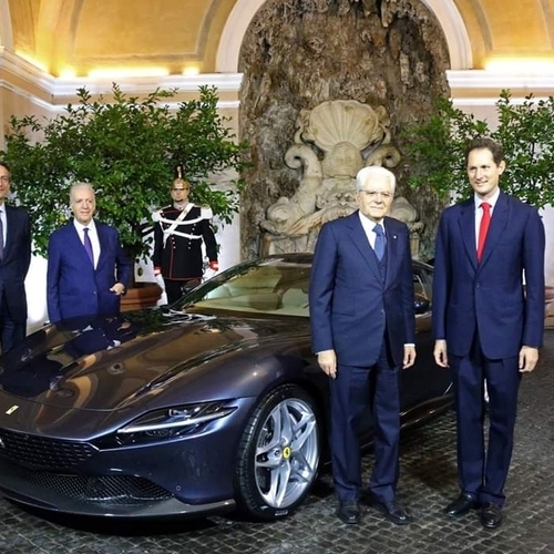 الرئيس الايطالى يحضر حفل إطلاق فيرارى روما الجديدة
