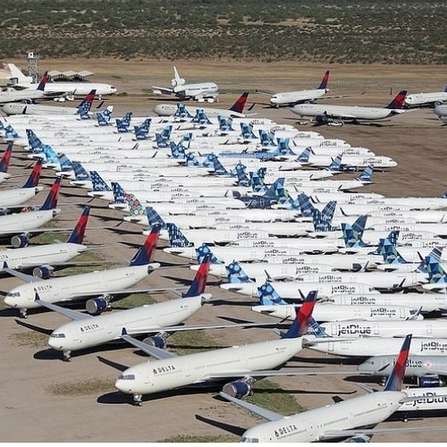 كورونا يحيل مئات الطائرات المدنية الى مقابر الطائرات القديمة
