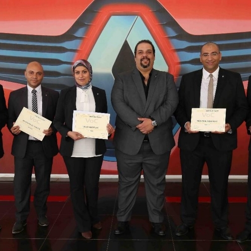 EIM تفوز بشهادة أفضل أداء فى استقصاء رأى عملاء رينو في الشرق الأوسط