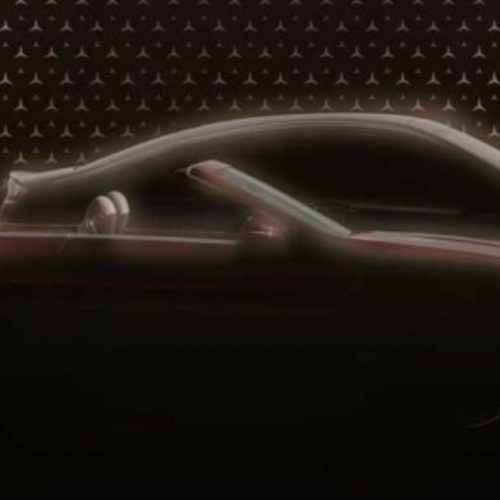 مرسيدس مستعدة لتدشين E-Class المحدثة وتكشف عن تشويقة لها ‎