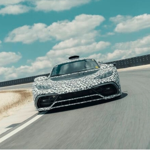 مرسيدس تقترب من وضع (AMG Project ONE) على خطوط الإنتاج    