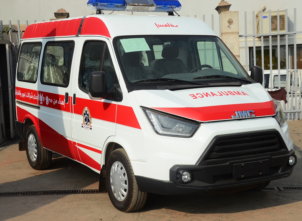 جي ام سي موتورز العالمية" وشركة توزيع وسائل النقل TVD  تتبرعان بسيارة إسعاف متطورة لهيئة الإسعاف