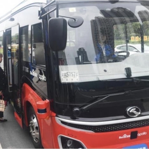 تشونغتشينغ الصينية تدشن الحافلات ذاتية القيادة