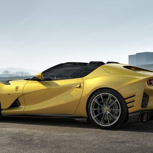 فيراري تطلق موديلات Competizione 812 الجديدة بأقوى محرك V12 في تاريخ العلامة