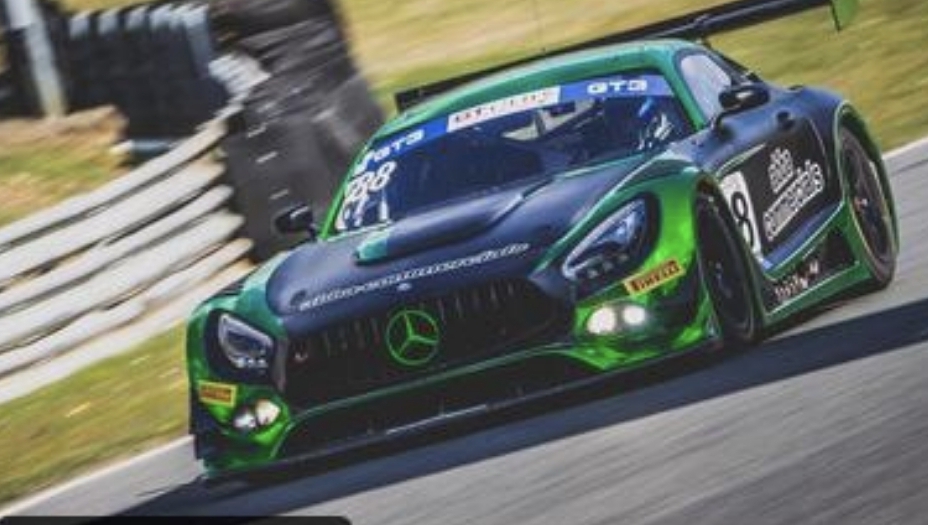 مرسيدس AMG تحتفل بالفوز رقم 500 على حلبات السيارات