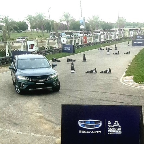 اختبار قيادة لطرازات جيلى الجديدة في مصر كول راى و اوكافانجو.. بحلبة اوتوفيروم بالعبور