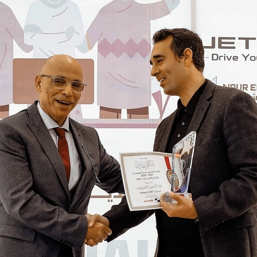 السيارة جيتور X70   .... تحصل على جائزCAR OF THE YEAR EGYPT  الافضل فى فئة الـــــ SUV  نمو فى المبيعات