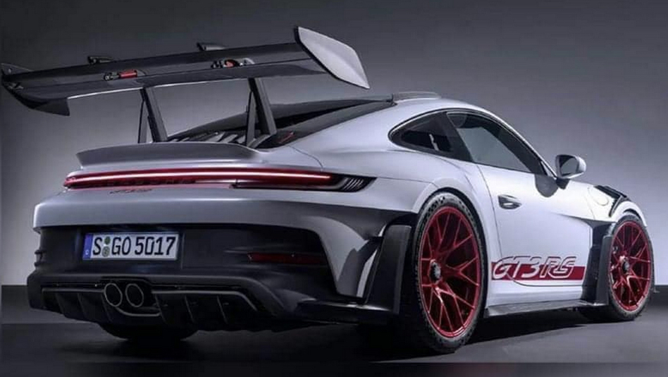بورش تكشف اليوم رسميا عن 911 جي تي 3 RS  2023