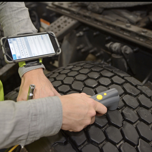 جوديير تطرح حل " TIREOPTIXTM" وهو نظام رقمي متقدم لمراقبة الإطارات يُمكن أساطيل الشركات من تحقيق كفاءة تشغيلية أعلى