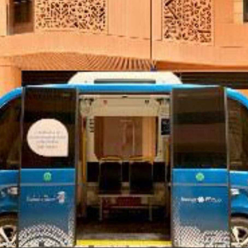 العالم ينتظر سيارات بدون تدخل بشري في القيادة بالكامل وتتحول الي صالون في 2035
