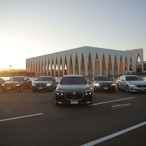 BMW "السيارة الرسمية" لمهرجان الجونة السينمائي