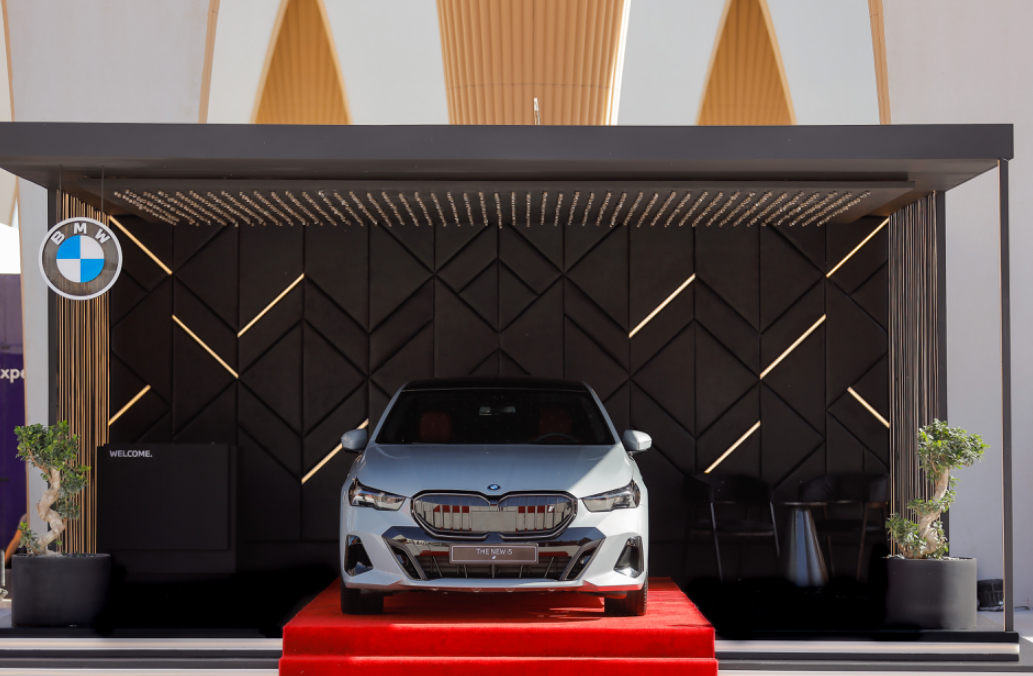 BMW  لسيارة الرسمية  لمهرجان الجونة السينمائي الدولي في دورته السابعة