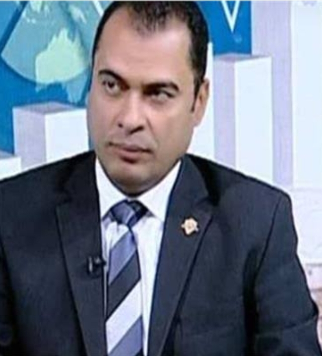 رابطة تجار سيارات مصر تطالب رئيس الوزراء بلجنة متخصصة للنظر في تعديل بعض بنود قانون المرور الجديد