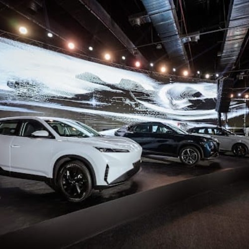 شركة SN Automotive تُعلن شراكة استراتيجية مع العملاق الصيني دونج فينج وتُطْلِق طرازات حديثة تغيِّر مشهد سوق السيارات في مصر