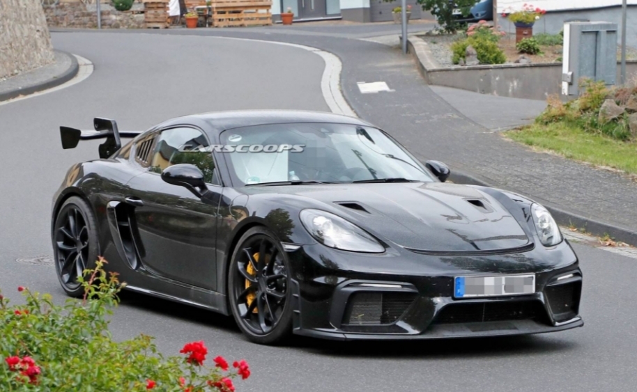 بورش 718 كايمان GT4 RS الجديدة ‎