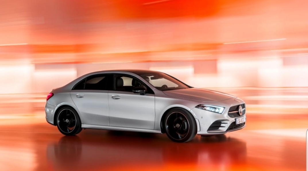 مرسيدس-بنز ايجيبت تُطلق السيارة A-Class صالون الجديدة كليا