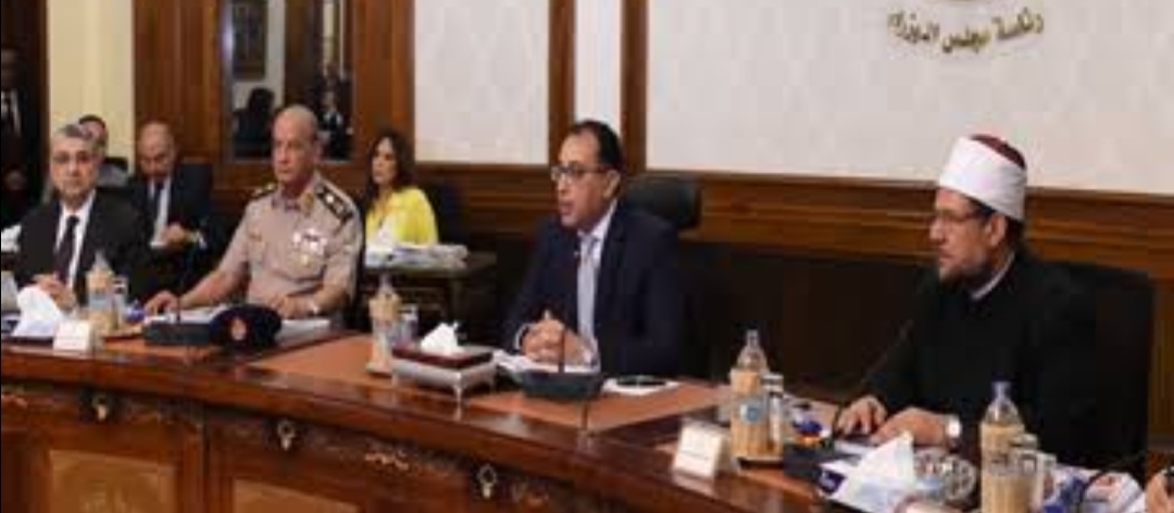 مجلس الوزراء يصدق على ضوابط تطبيق قانون تنظيم خدمات النقل البري للركاب