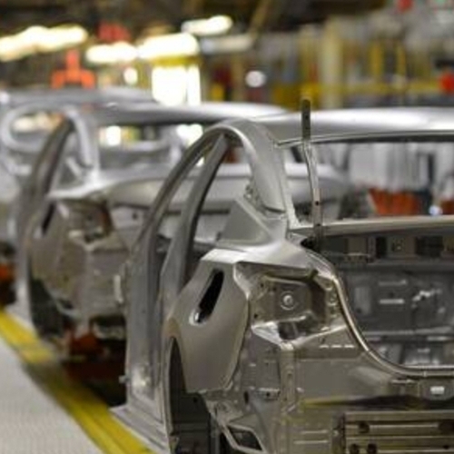 ولادة رابع أكبر مصنع للسيارات في العالم على يد تحالف فيات كرايزلر ولى اس ايه